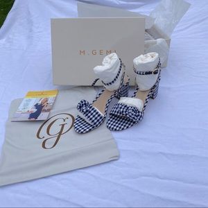 M. GEMI - NWT! block heels